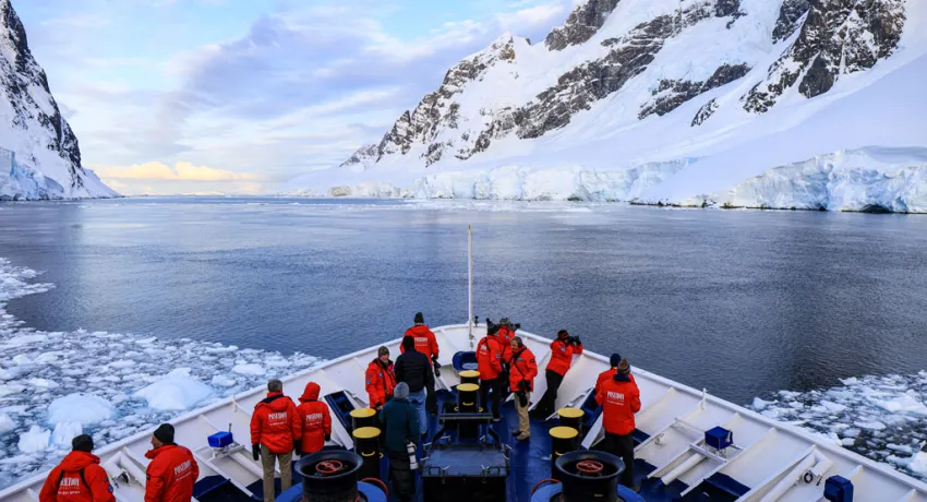 Антарктида и Южный полярный круг